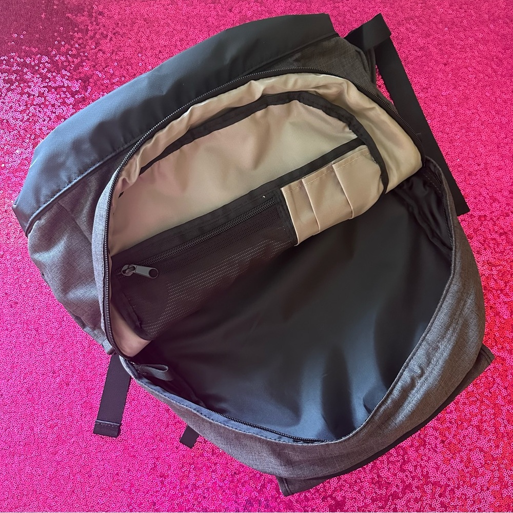 💻Emoro Branded Tech Professional Backpack Gray Black - Picture 3 of 6